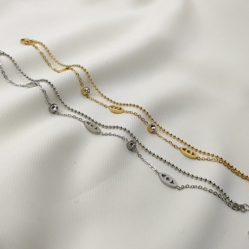 Eye shaped bracelet